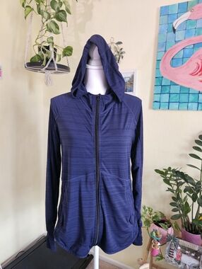 Athleta Navy Blue Hooded Zip-Up Jacket fits Like a Medium